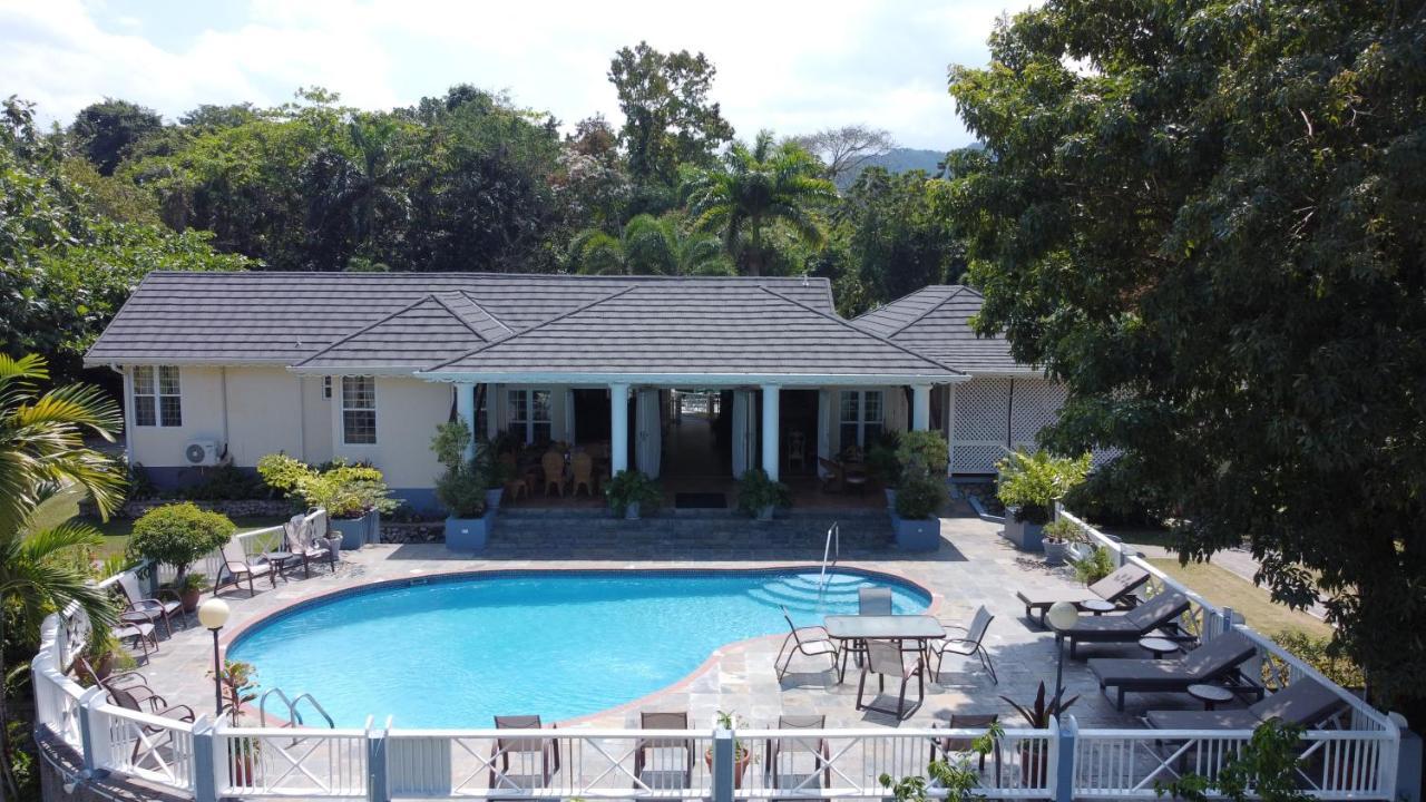 Spicy Hill Villa Port Antonio Esterno foto